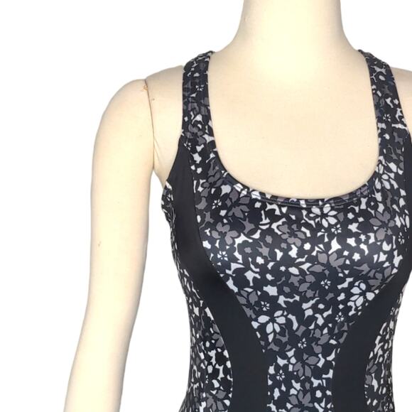 LANDS END Black Gray Slimming Scoop Neck One Piece Swimsuit 6 - Picture 3 of 9